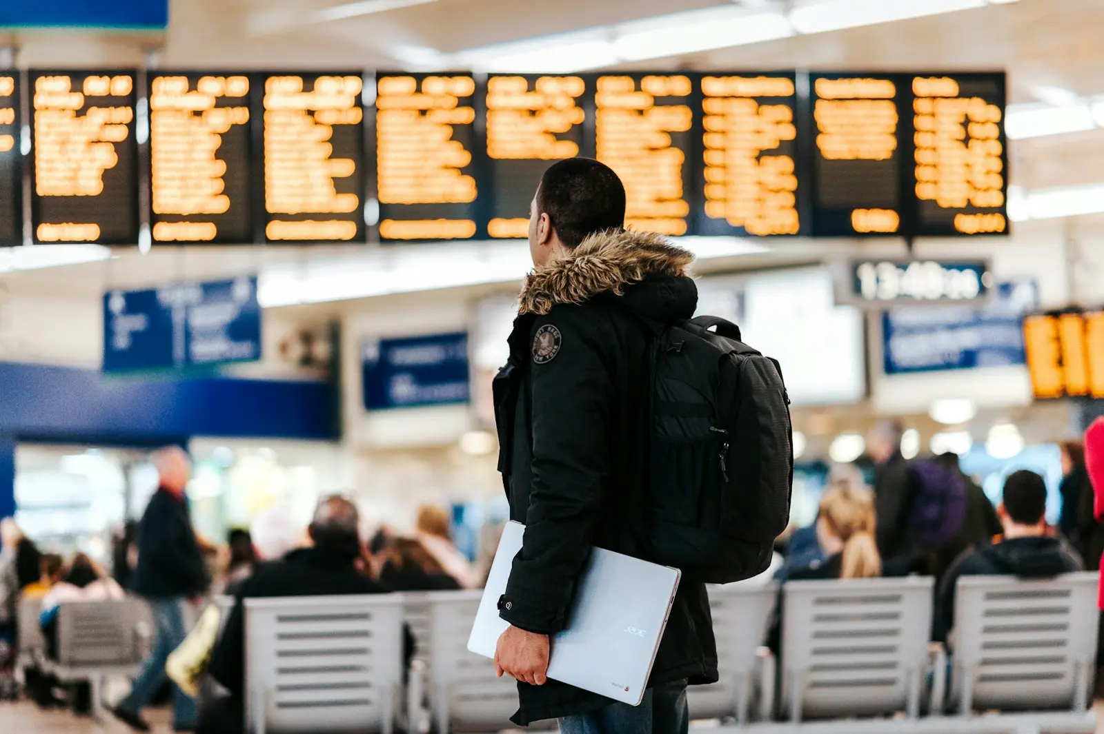 Must Have Travel Accessories That Are Trending This Year